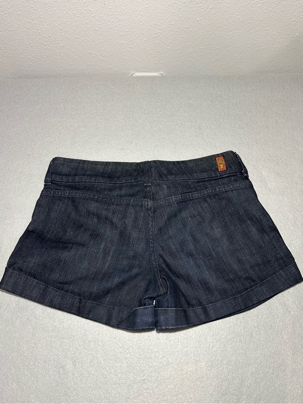 7 For All Mankind ( 7FAM ) shorts - Picture 2 of 6